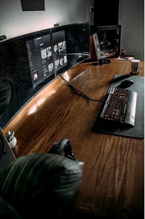 Open PC build with components